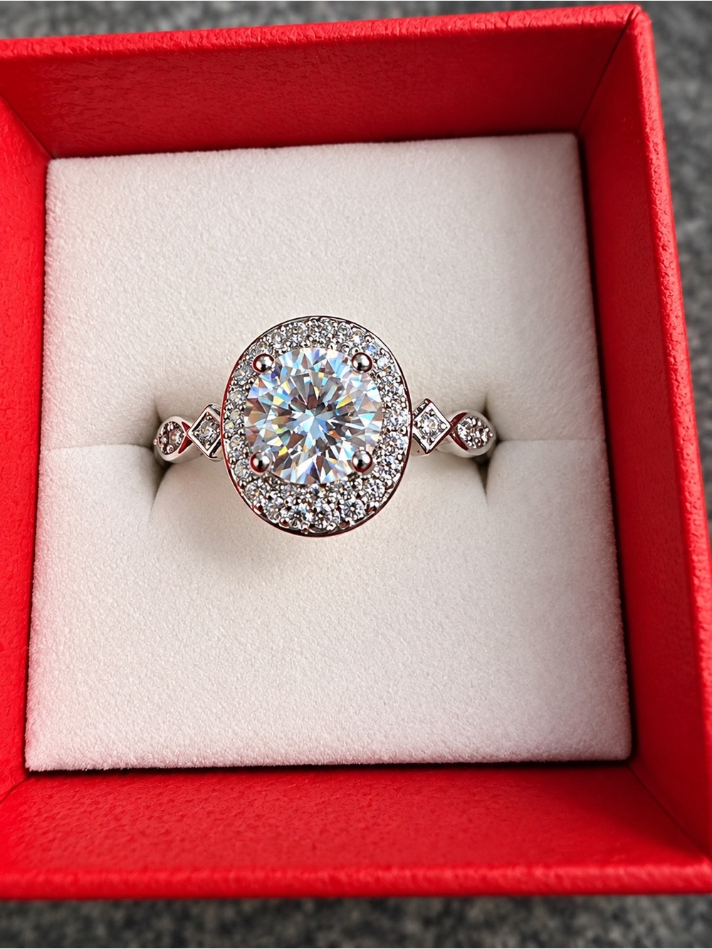 💍 1 CT Moissanite Halo Ring – S925 Sterling Silver – Size 6
